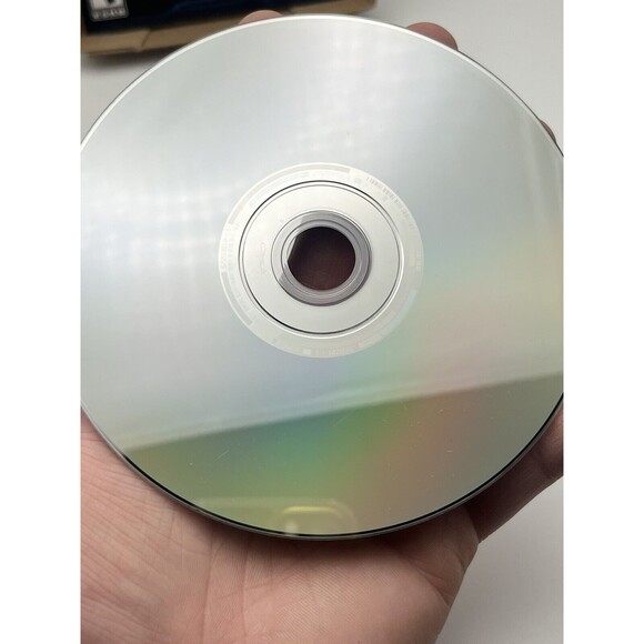 StarCraft 2 II : Wings of Liberty (Windows PC, 2010) Complete in Box CIB Used - Picture 10 of 10